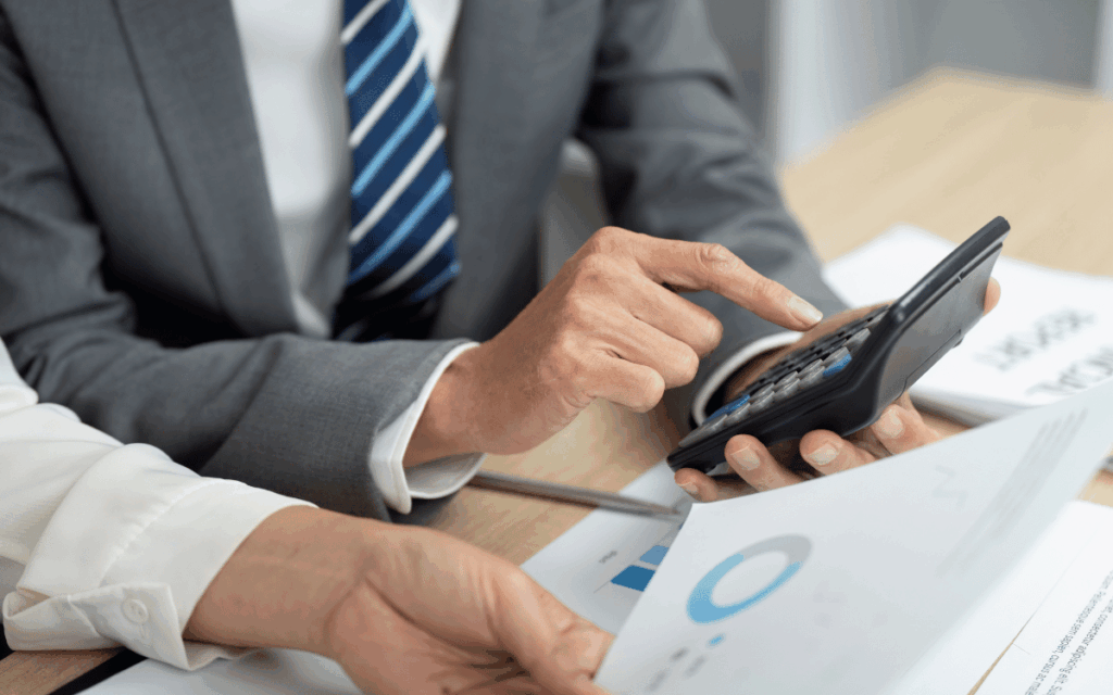 Anàlisi financera i fiscal amb l’equip d’assessoria en la Costa Brava